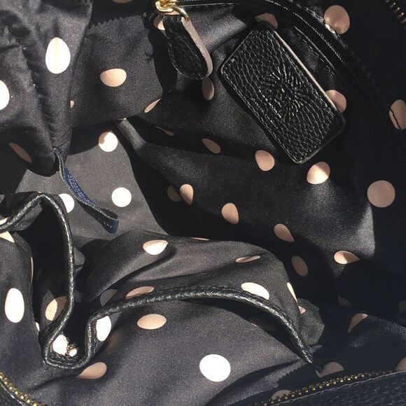 Anne Klein black faux leather bag/ tote bag with polka dot lining - Picture 9 of 15
